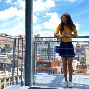 Meet your Posher, Ariella